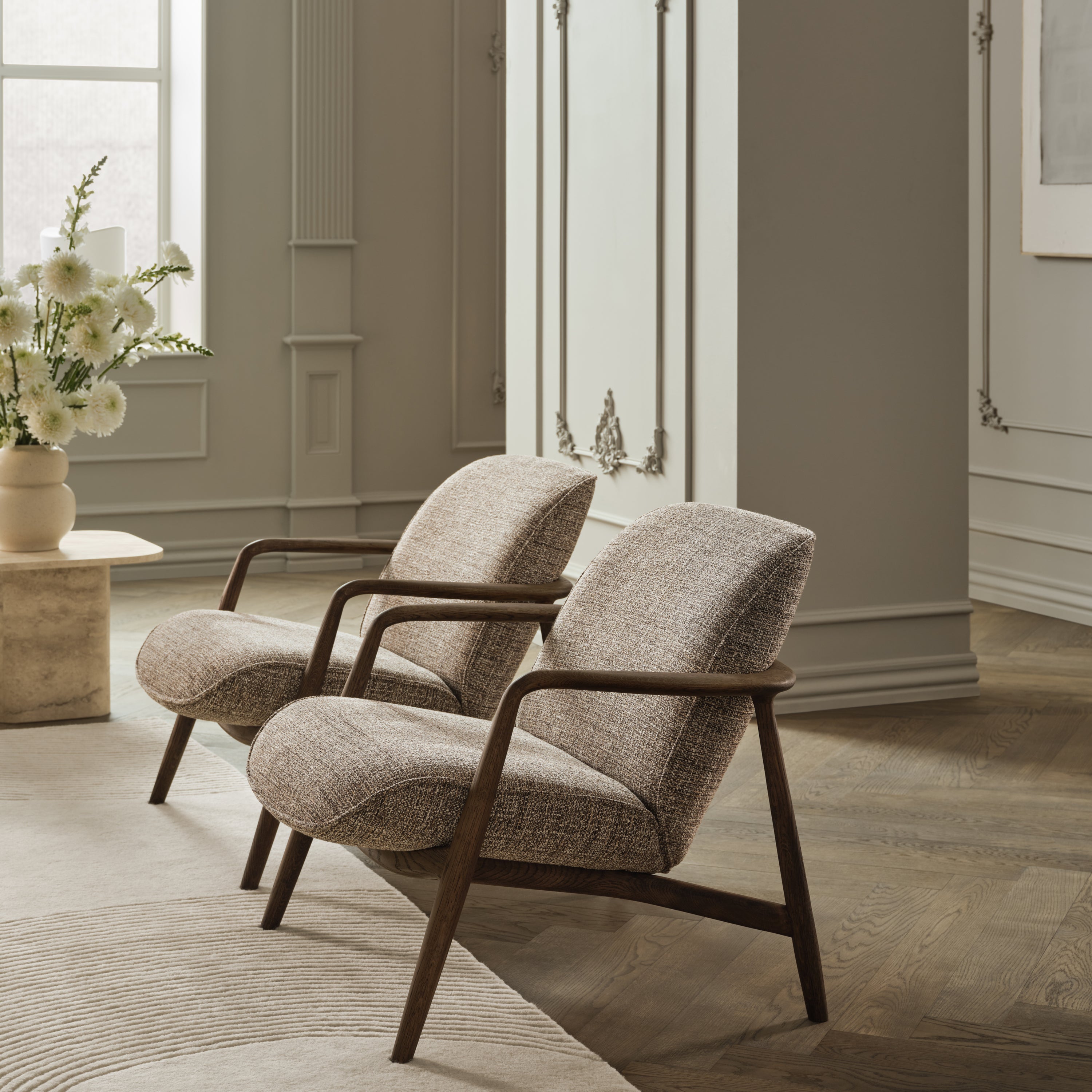 Bolia Bowie Fauteuil - Donker Eiken - Lichtgrijs