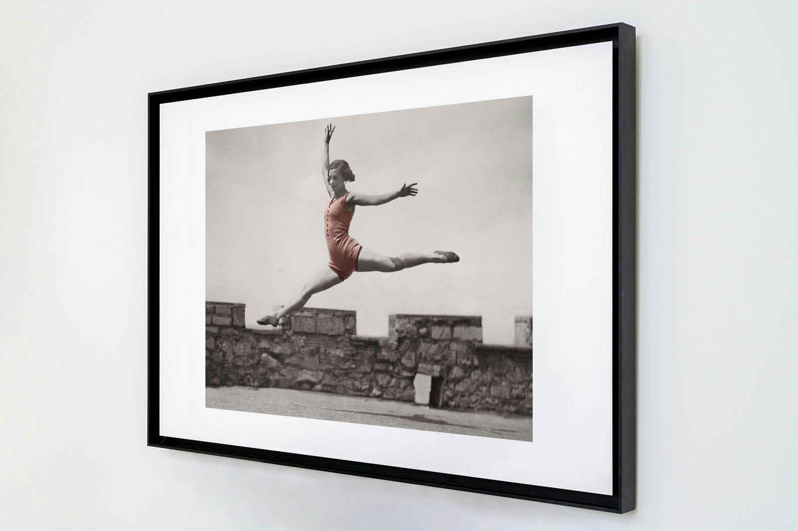 KELEPOQ COULEUR - Photo ancienne couleur danse n°01 cadre noir 30x45cm