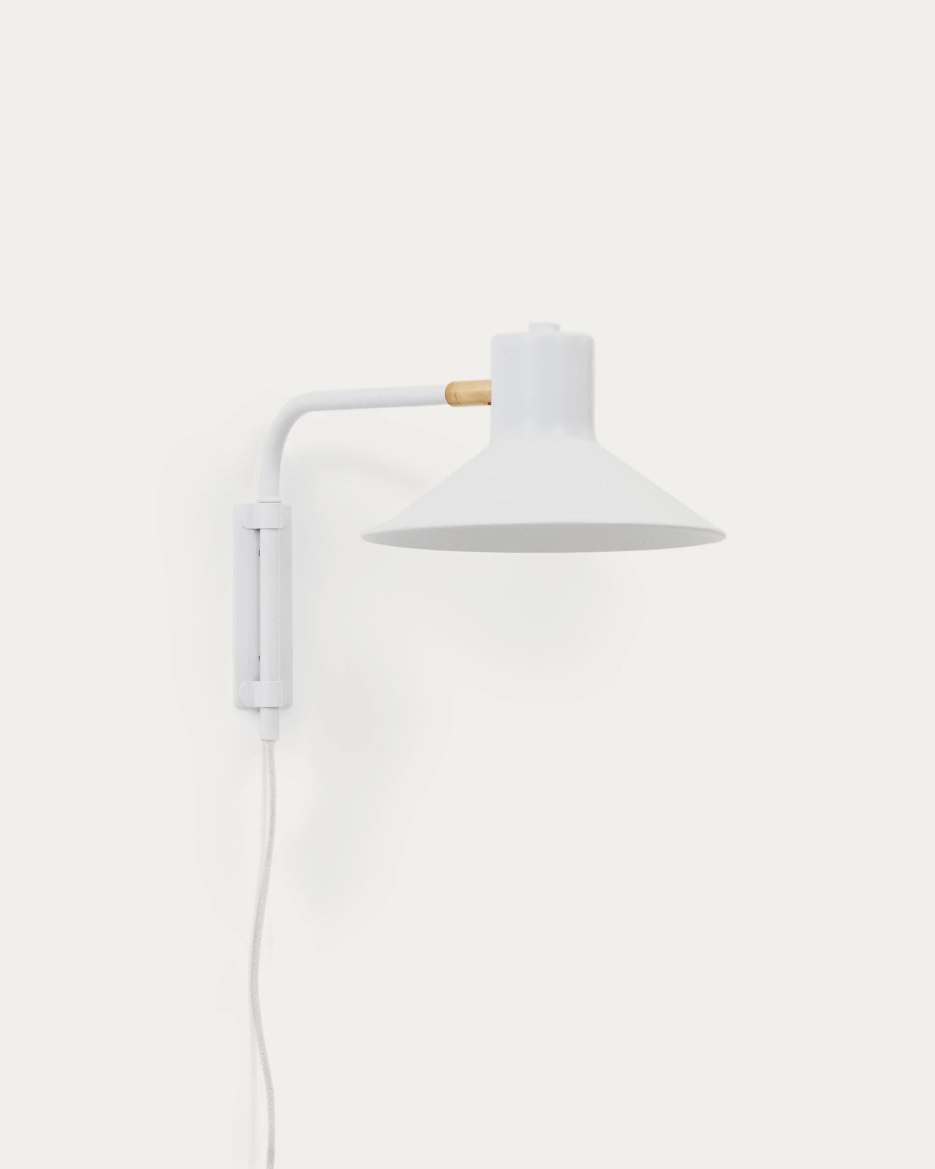 Aria small steel wall light with white finish