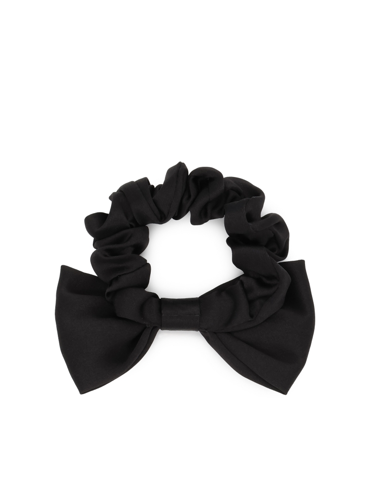Silk satin srunchie eraser
