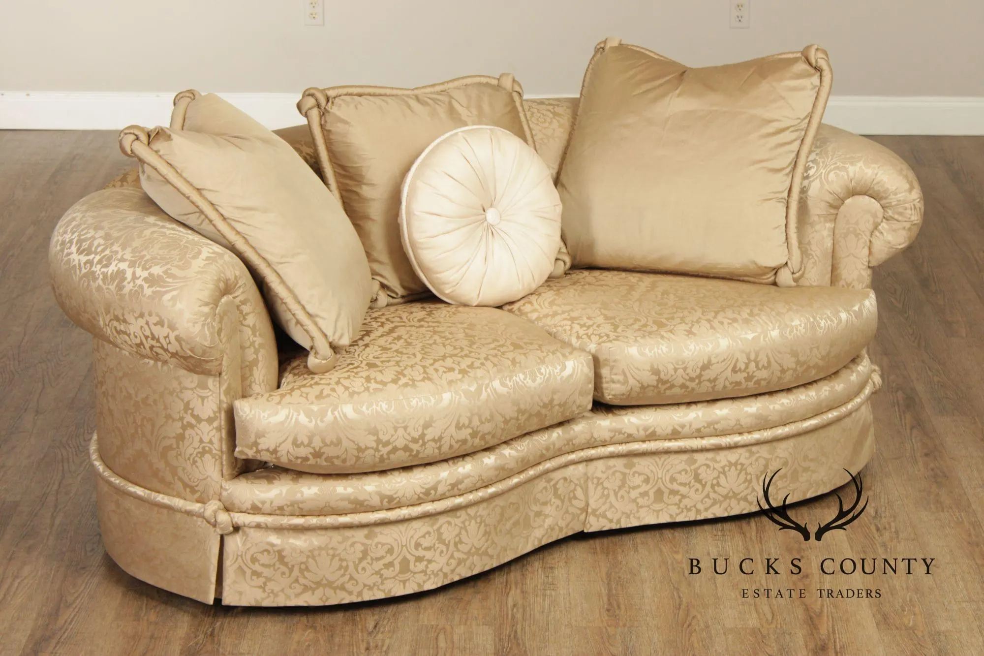 Quality Damask Upholstered Loveseat