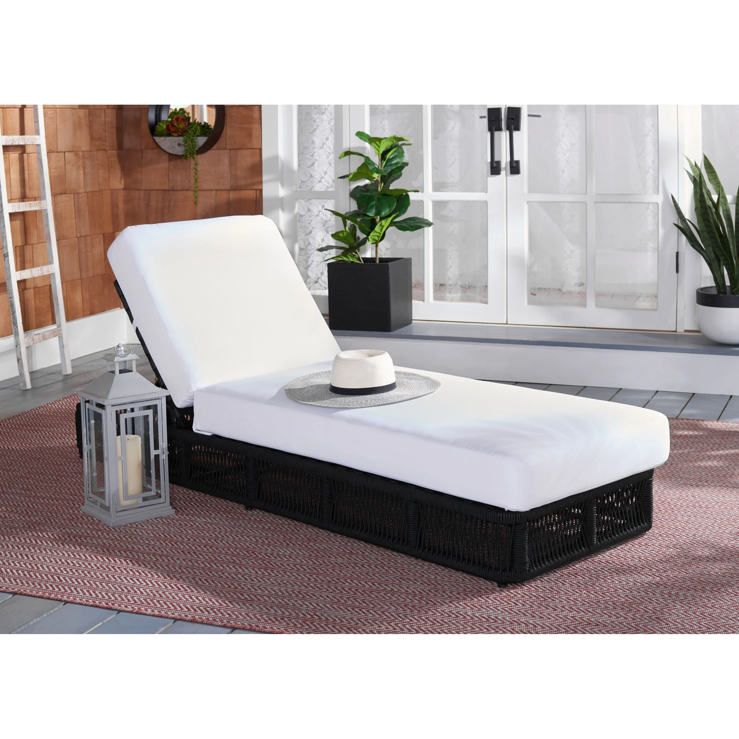 SAFAVIEH Outdoor Tinna Sun Lounger - 75W x 25D x 13H