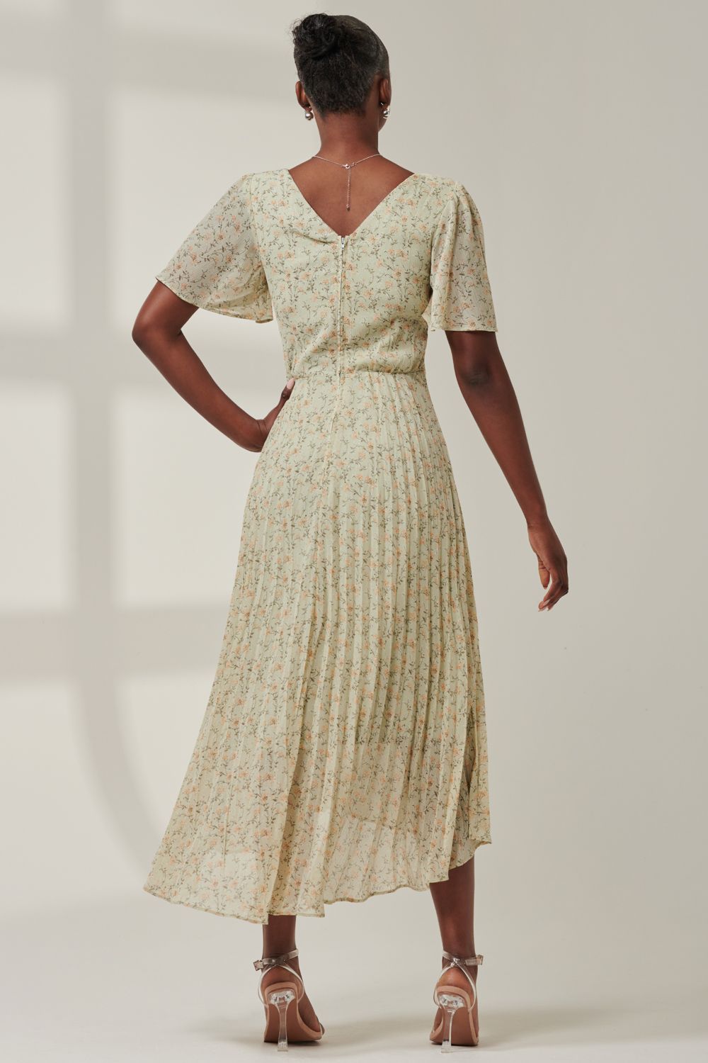 Jolie Moi Chelsea Pleated Chiffon Dip Hem Maxi Dre