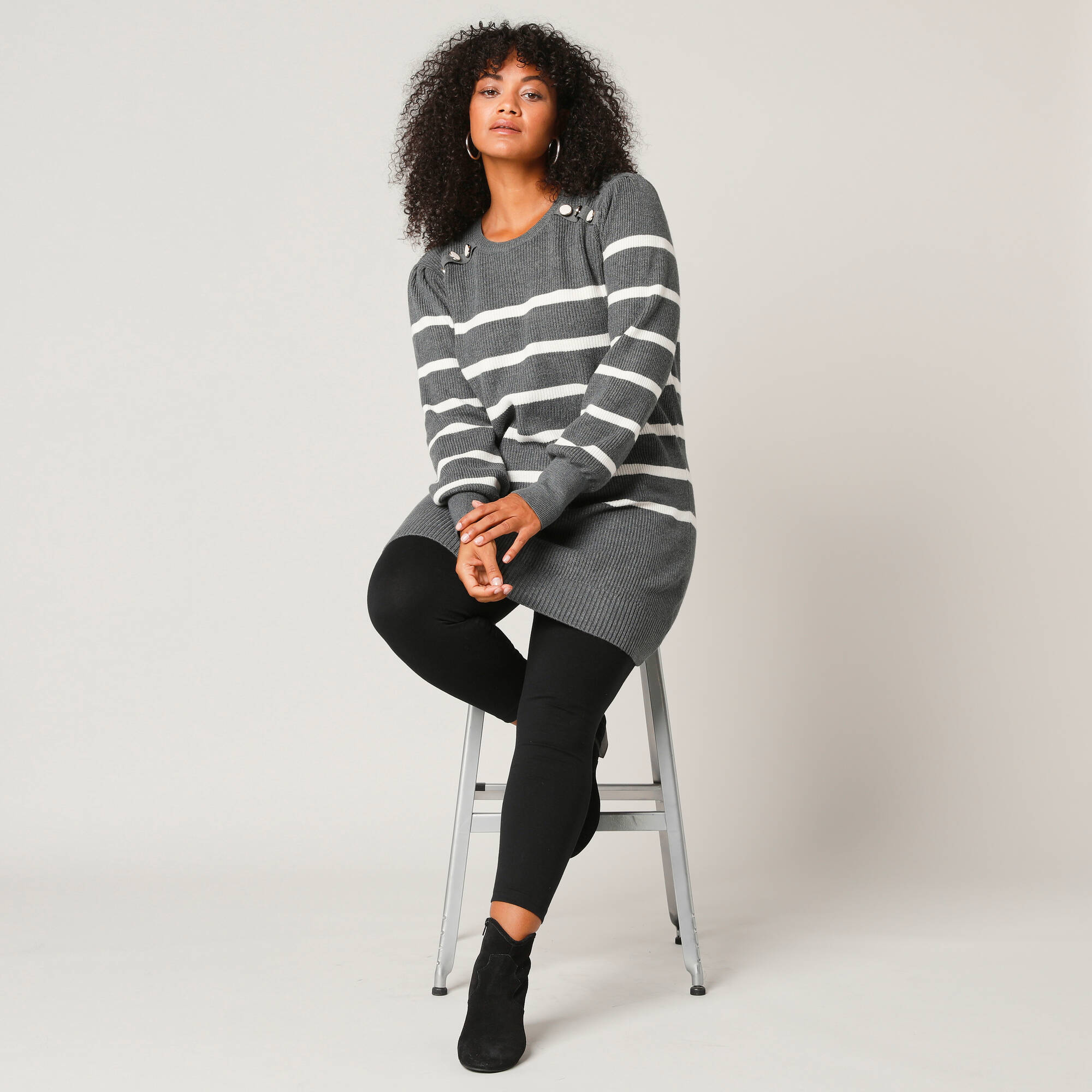 Pull tunique boutons fantaisie, rayé
