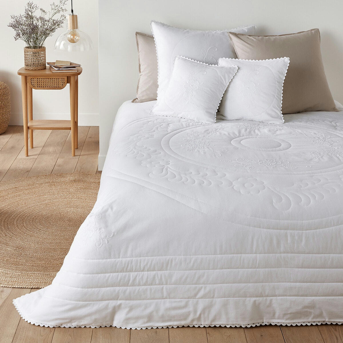 Couvre lit matelassé et brodé Tennessee