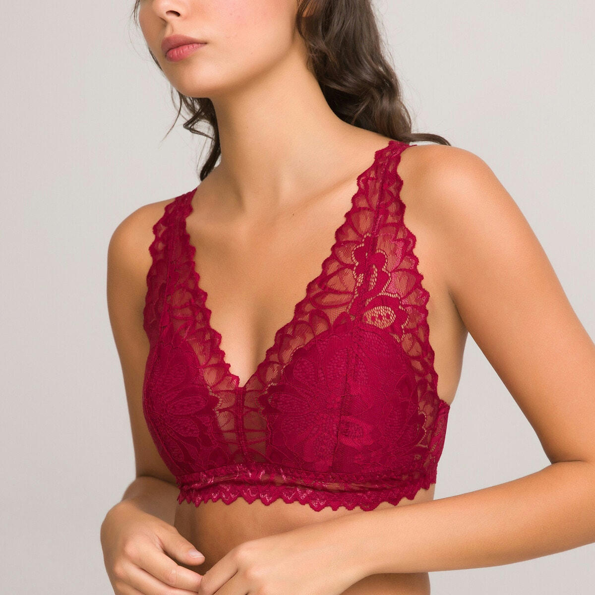 Soutien-gorge foulard sans armatures en dentelle