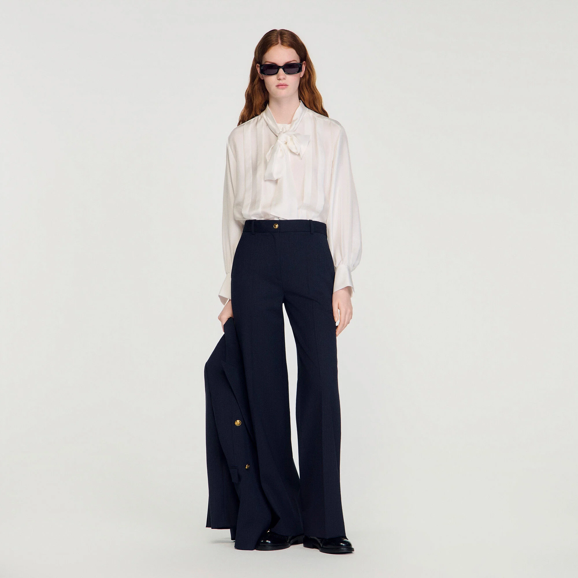 Pantalon à fines rayures