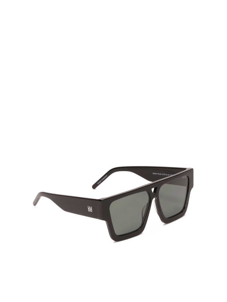 Black sunglasses with thick frame