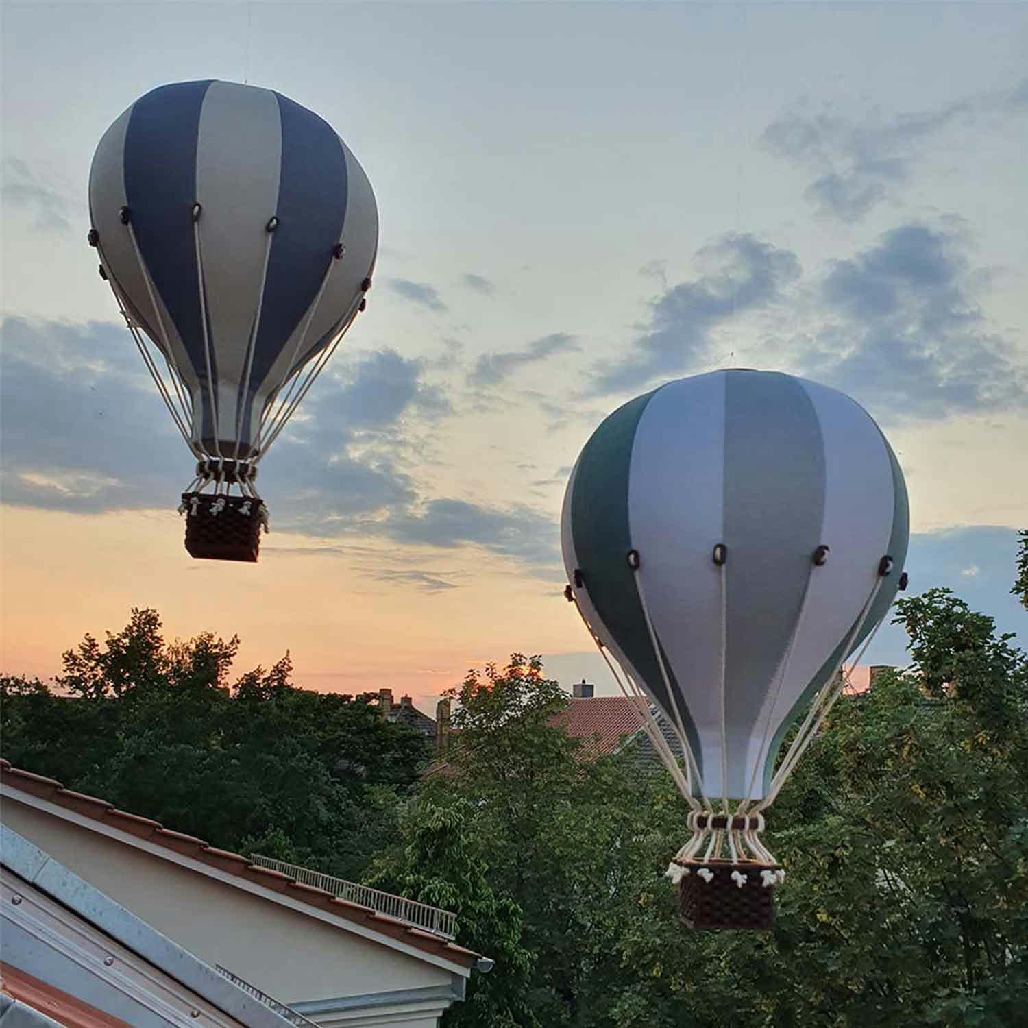 - Montgolfière décorative - L
