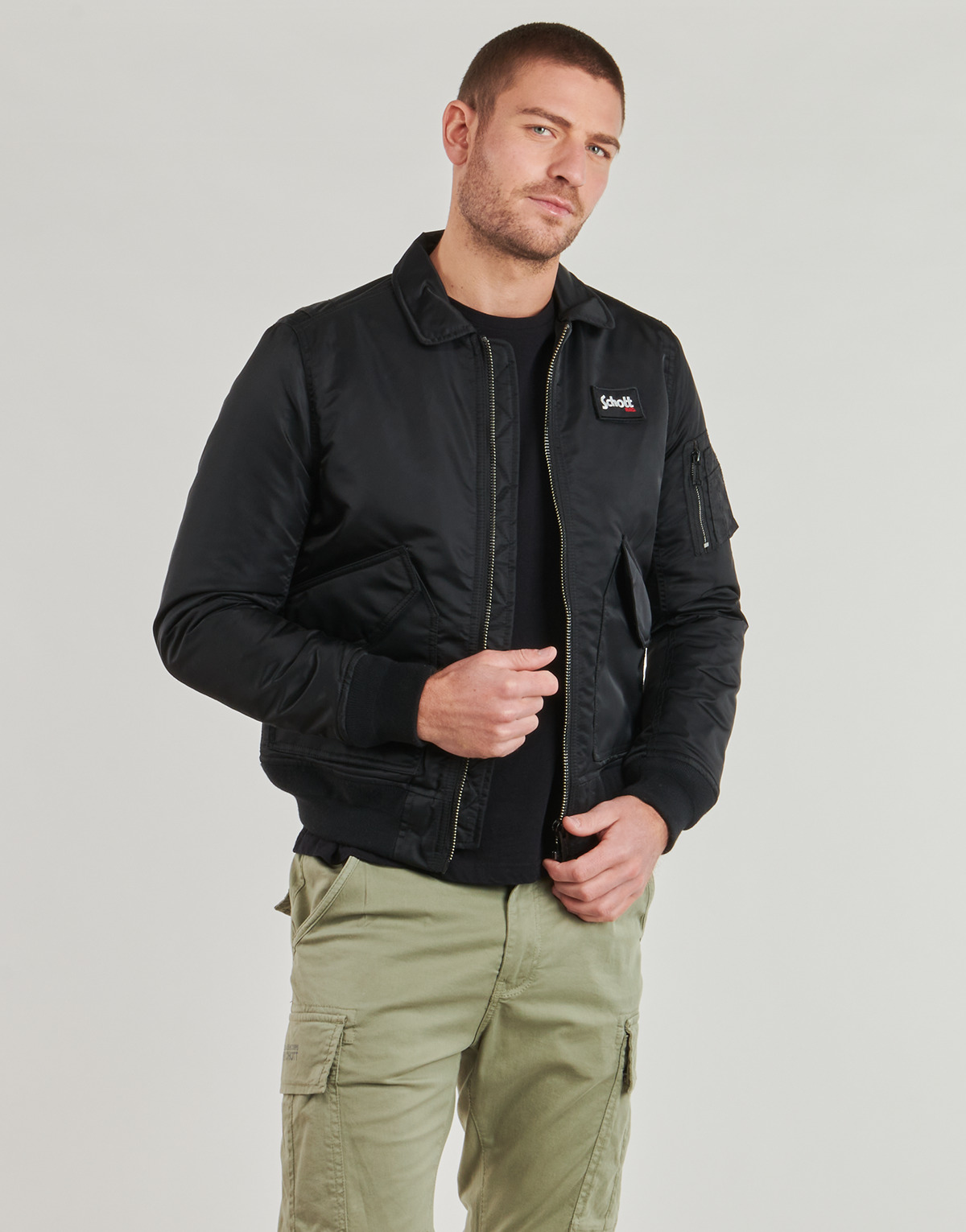 Schott - 210-100-RS - Black
