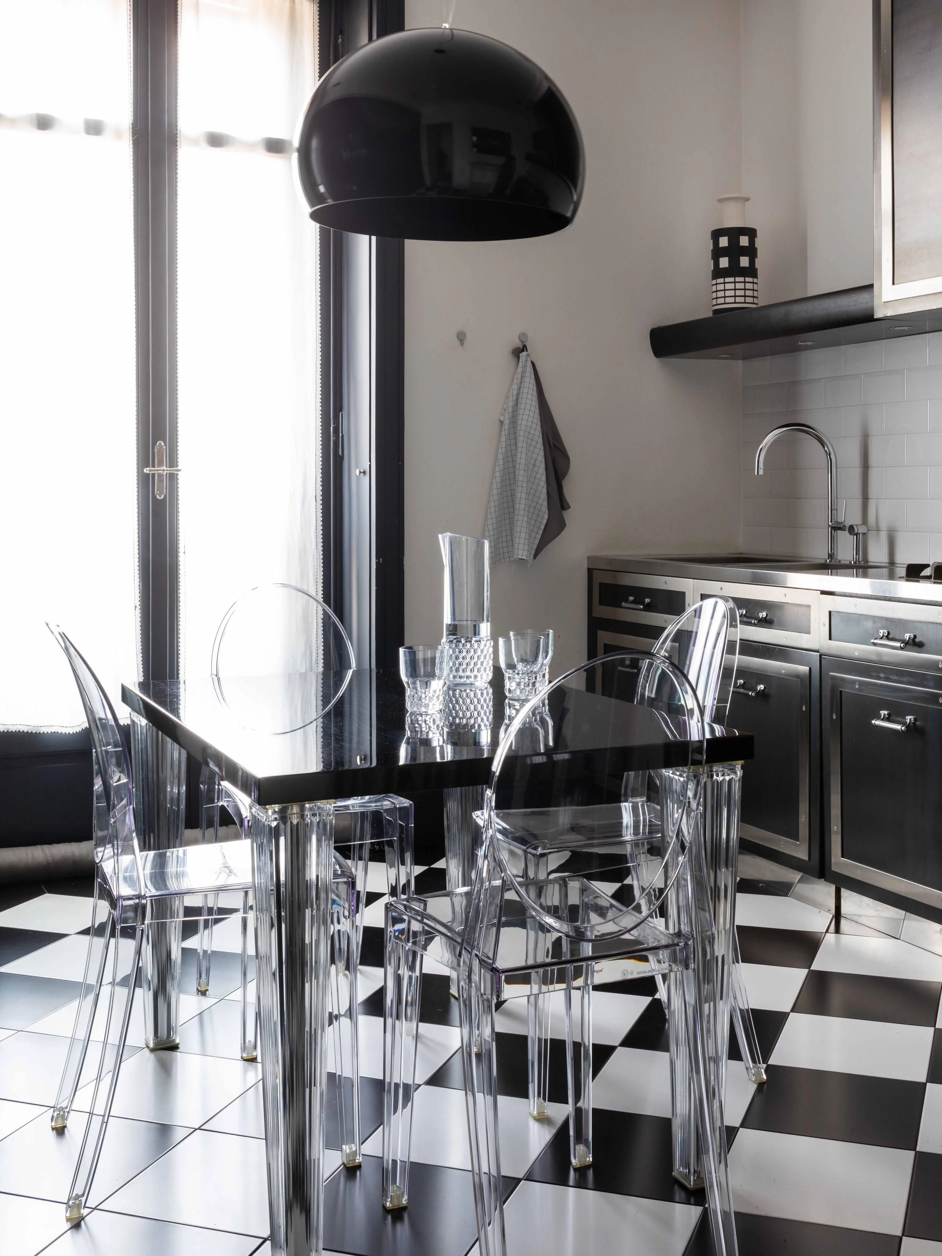 Design Stuhl Victoria Ghost