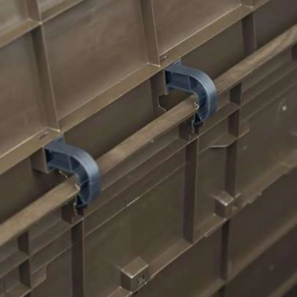 vidaXL - Tuinbox - Bruin - Kunststof