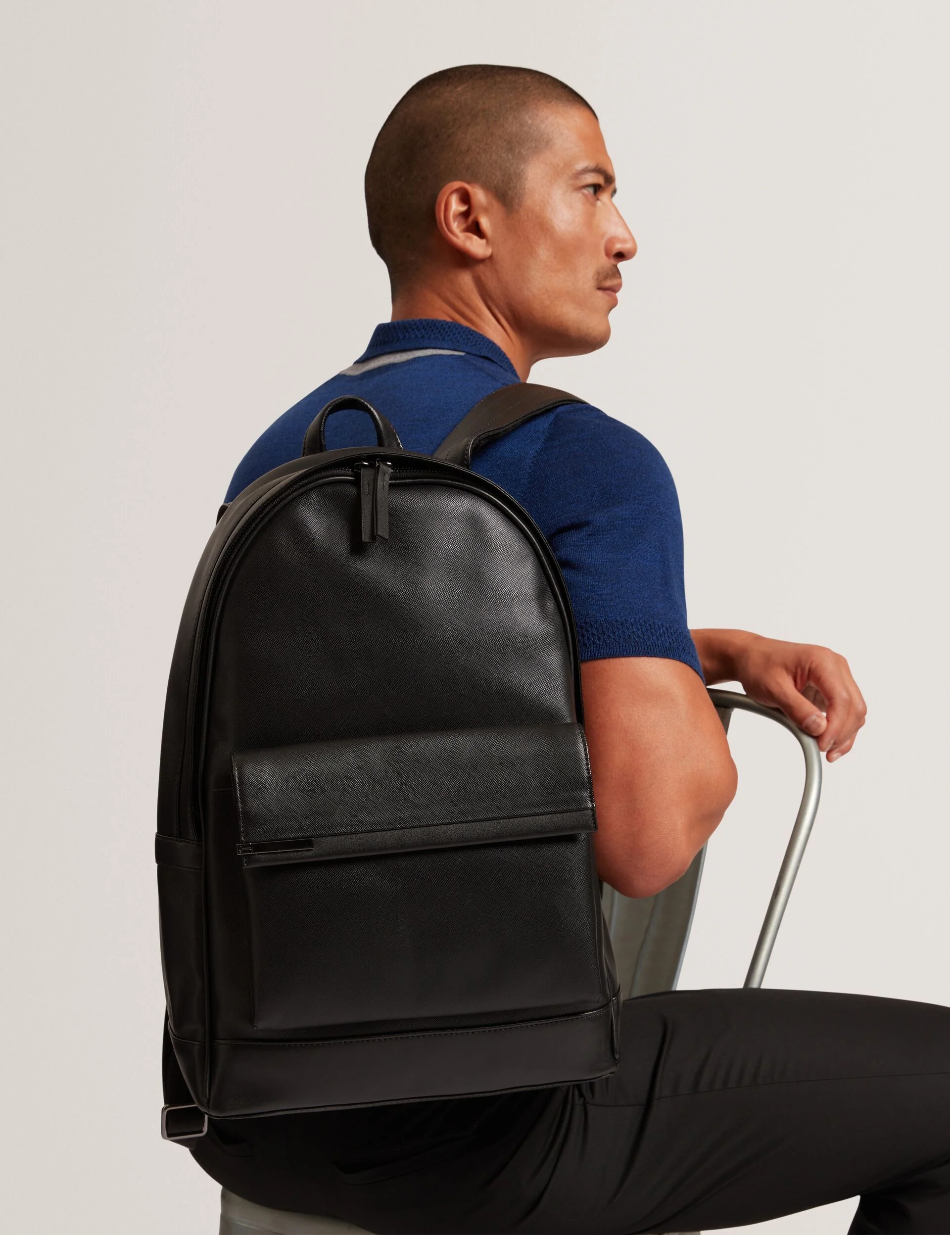 SAMSONS | BLACK