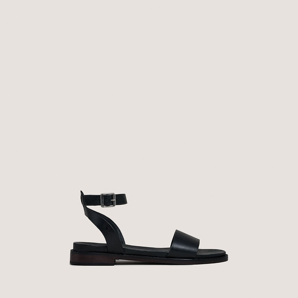 Sandales à brides et boucles ajustablesen cuir noir | WIK