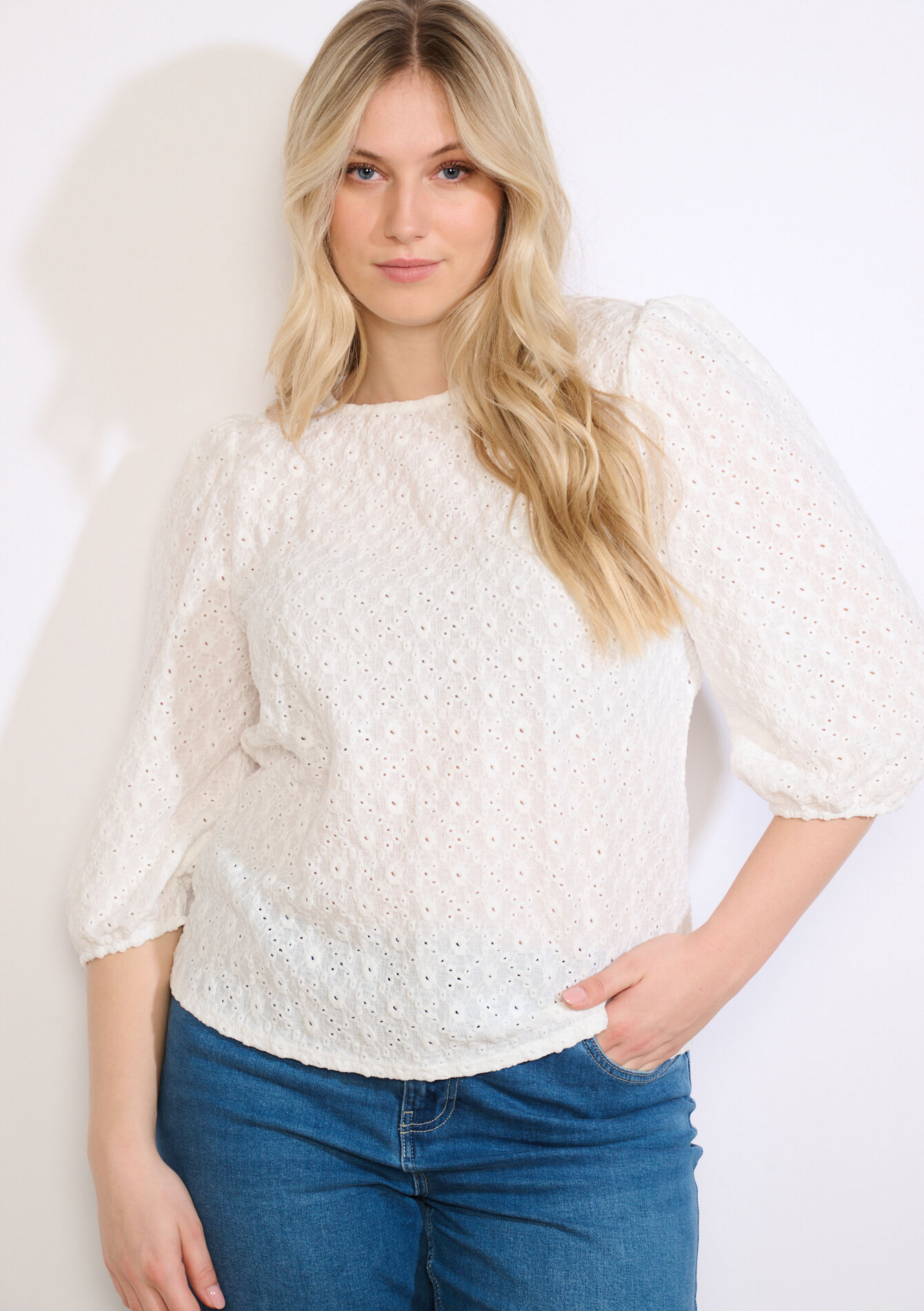 Broderie anglaise blouse