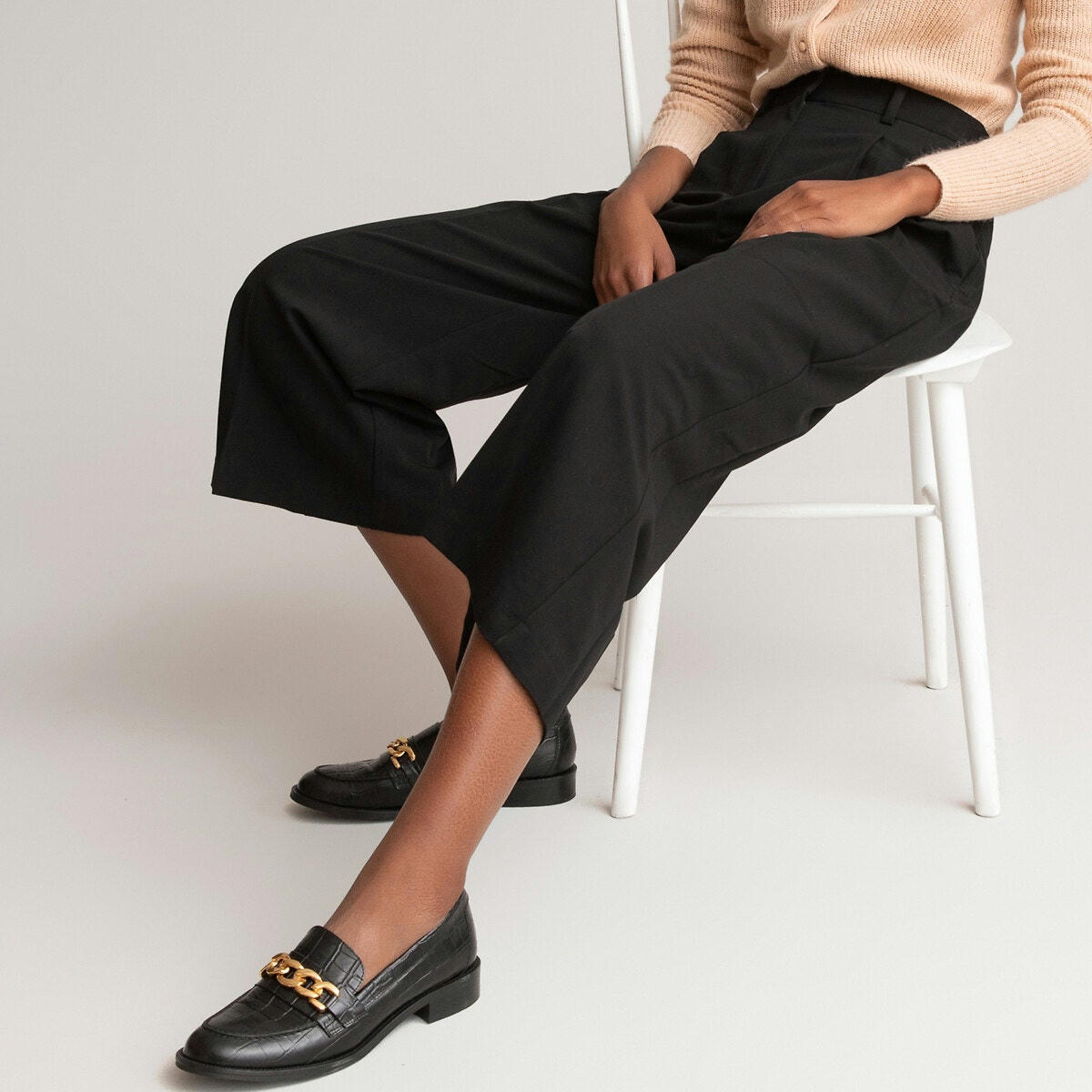 Pantalon raccourci, large à pinces