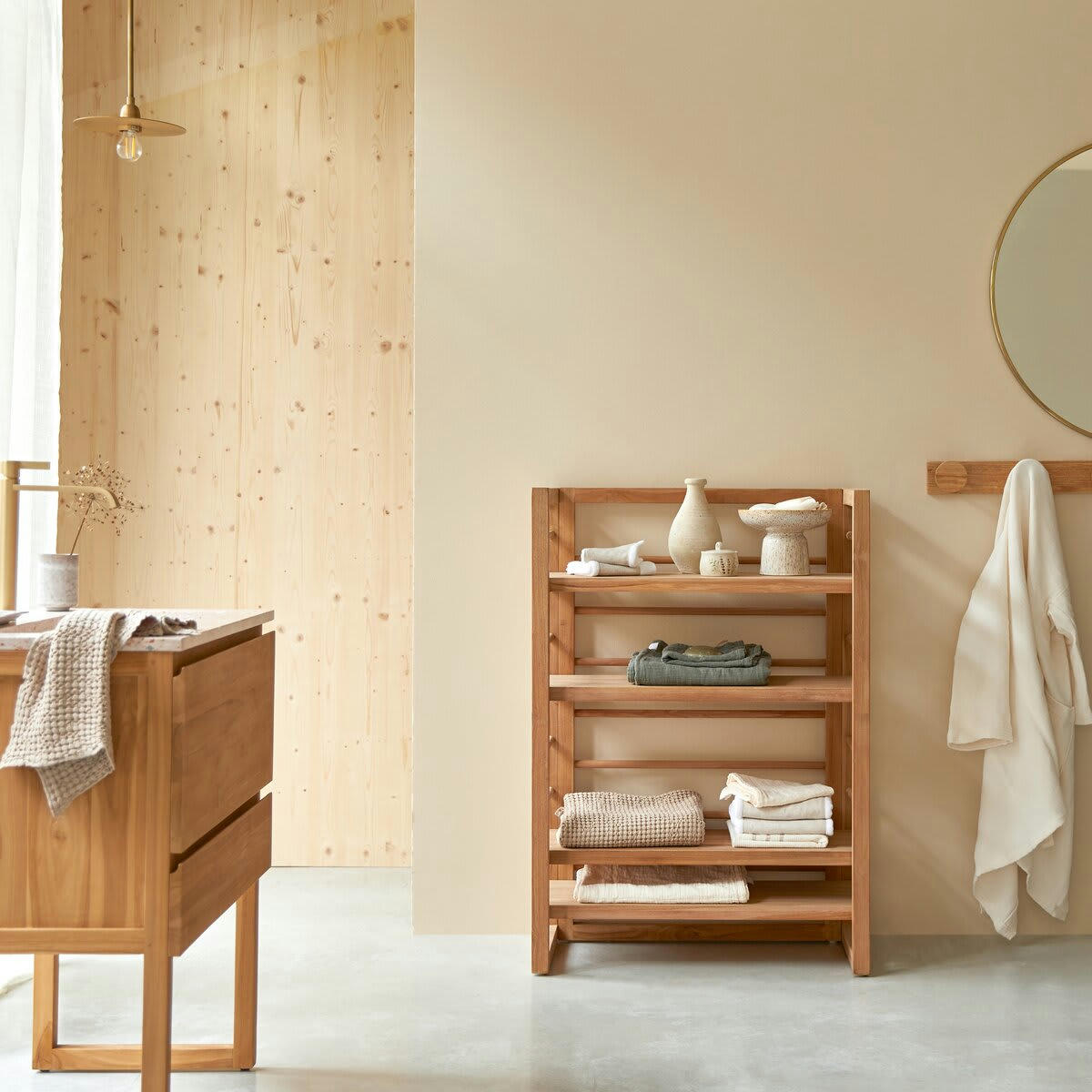 SERA - Etagère basse en teck massif