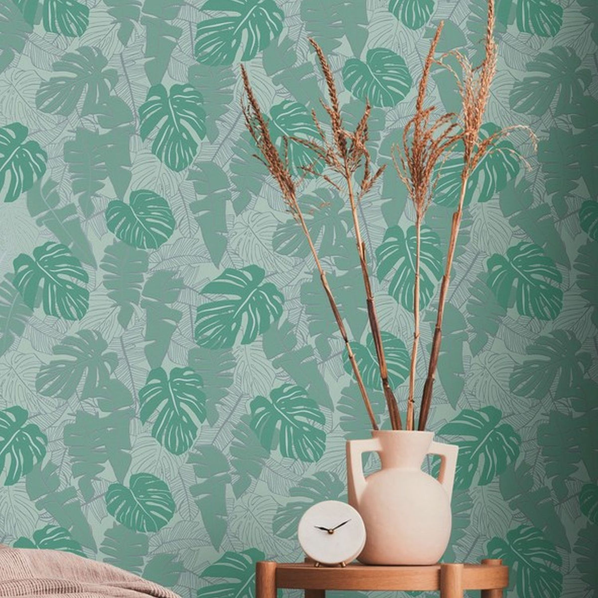Livingwalls behang palmbomen groen en zilver - 53 cm x 10.05 m - AS-389055
