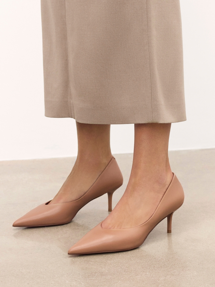 Classic beige leather pumps