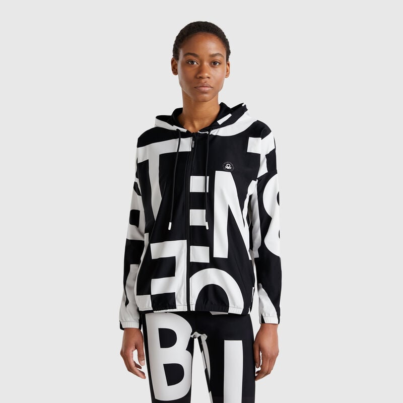 Sporty sweatshirt with logo print