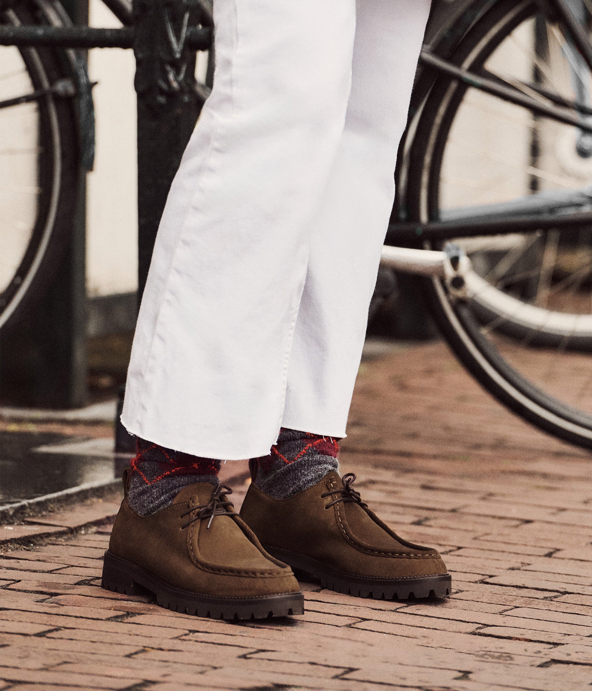 Derbies en cuir velours taupe George