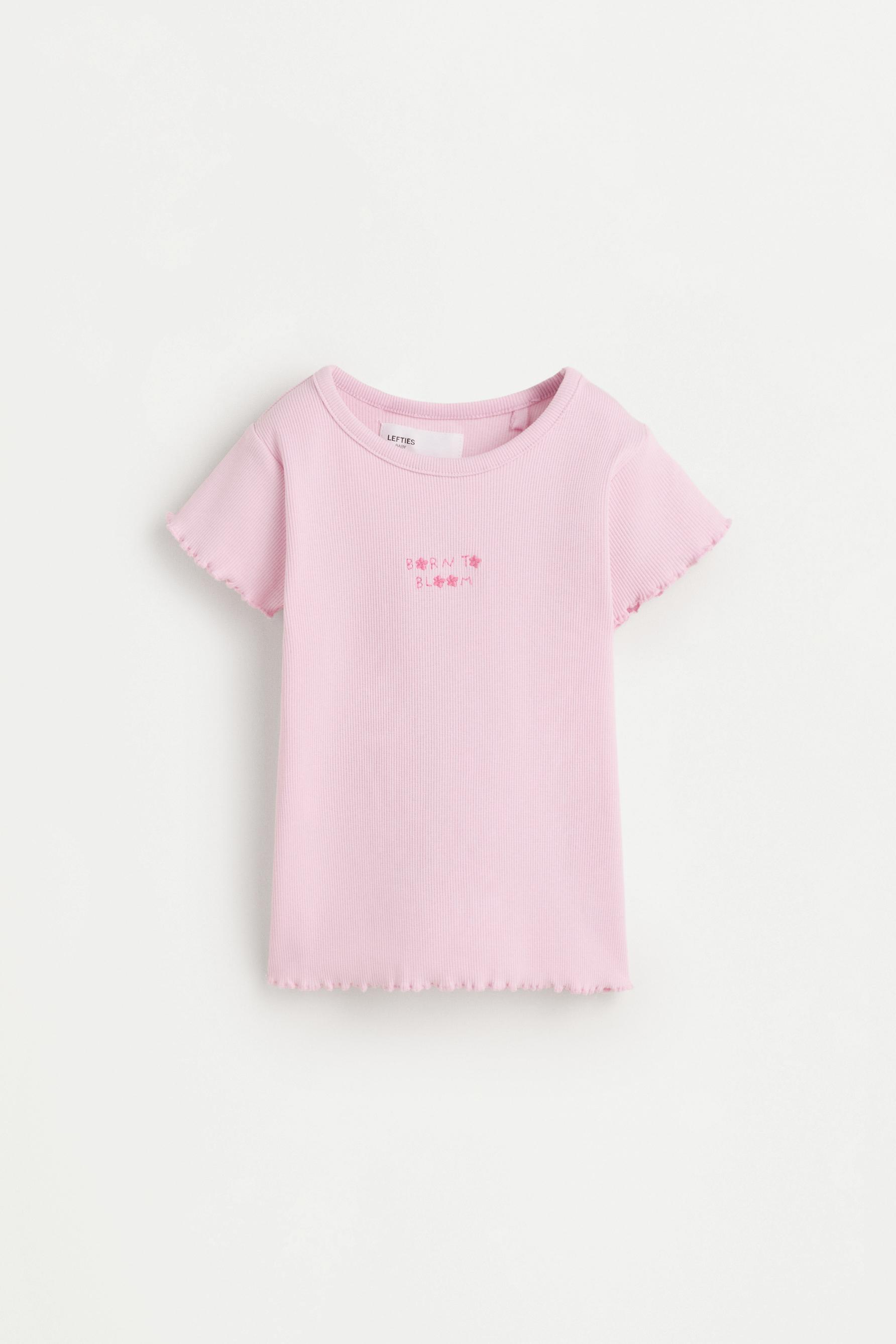 Camiseta bordada de canalé