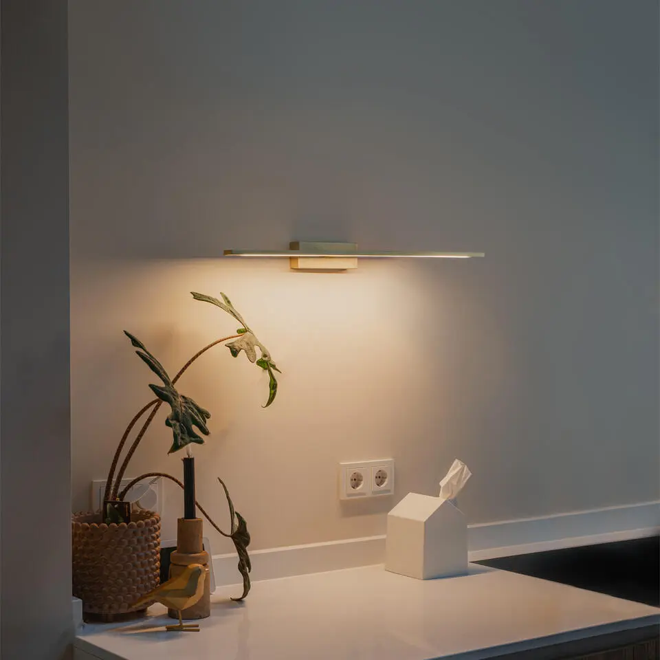 Qazqa wandlamp met glas jerre goudkleurig ge?ntegreerde led