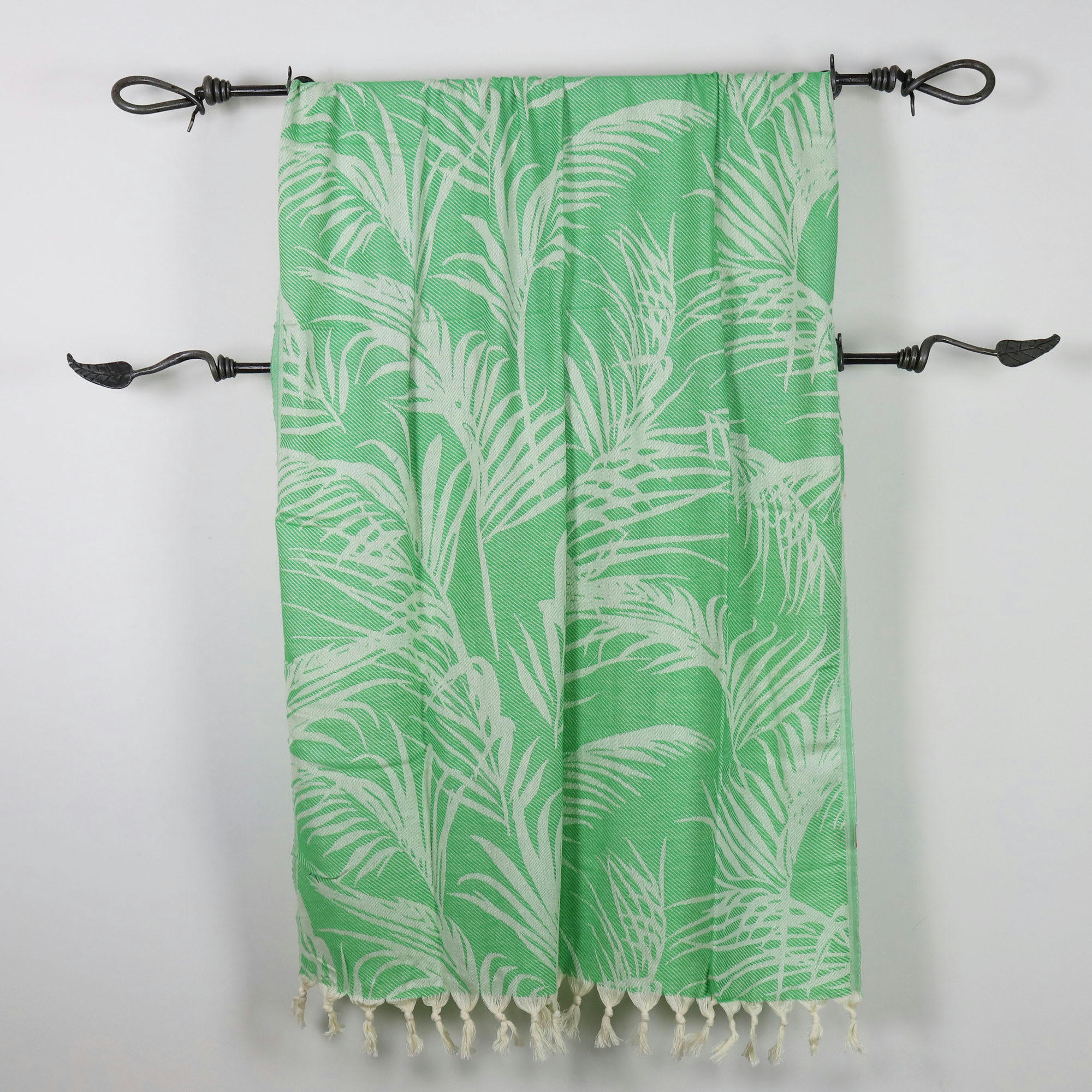 - Fouta palmiers 100% coton avec franges verte 100x180cm