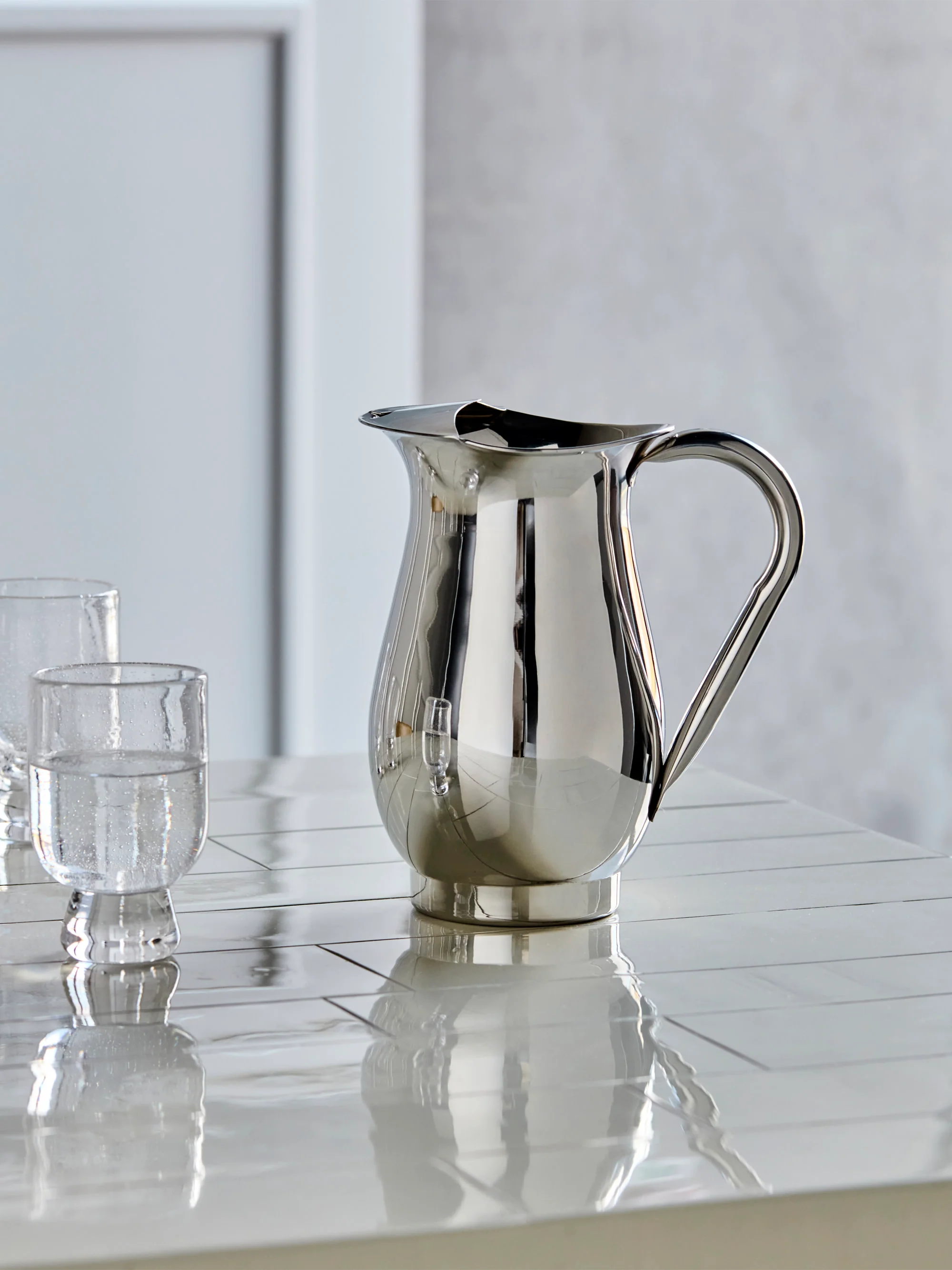 Handgefertigter Krug Mega, 2 L