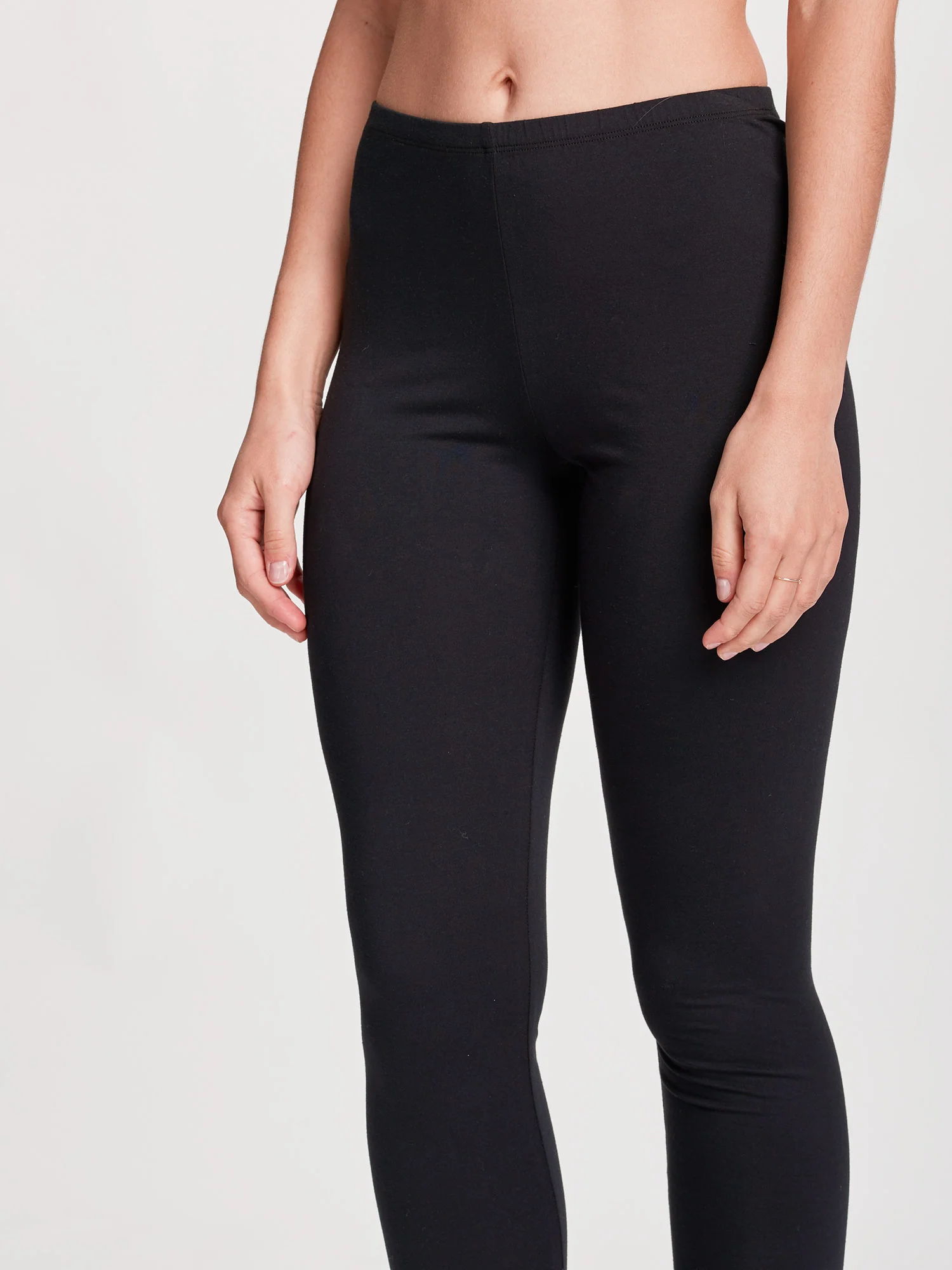 BASIC leggingsit - musta