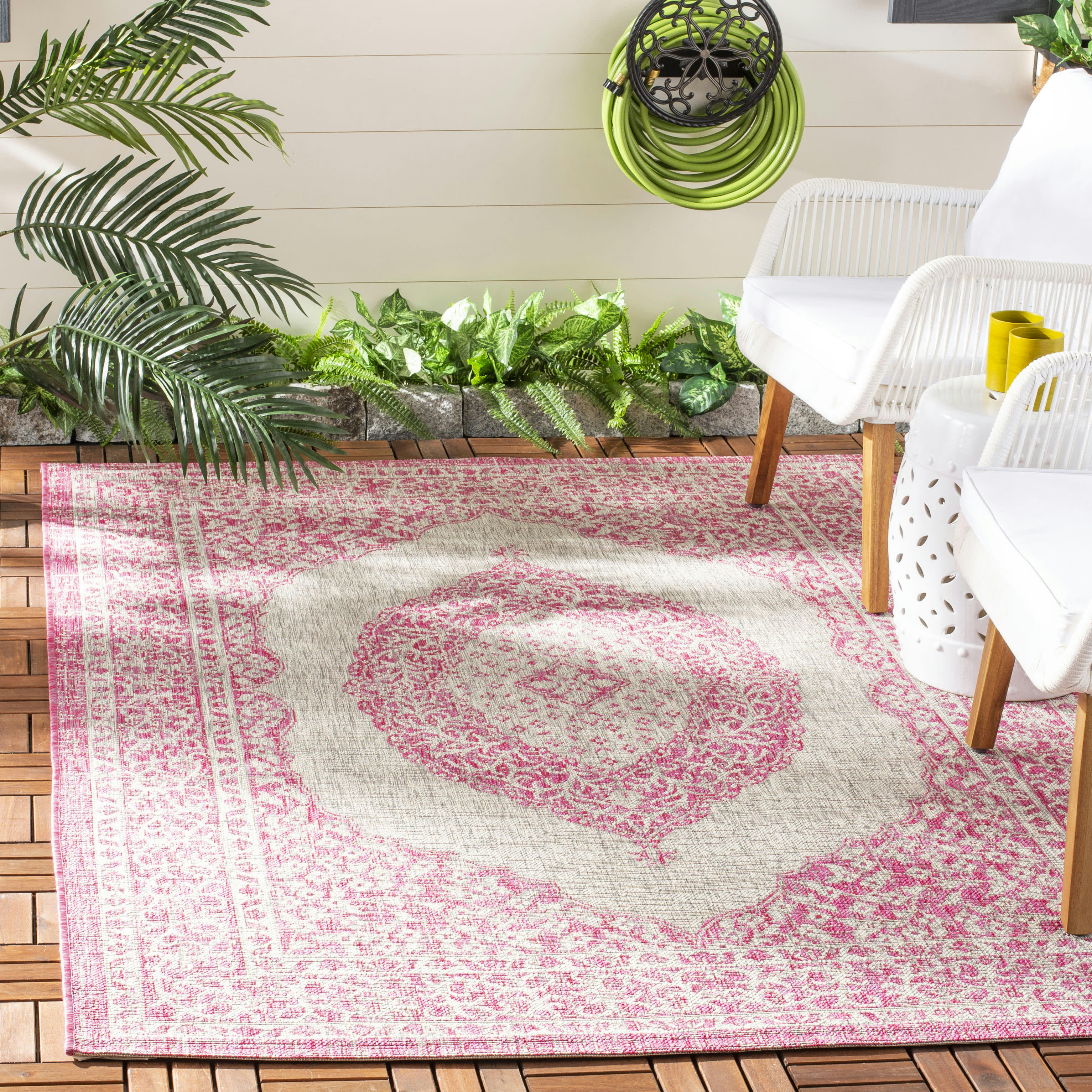 COURTYARD - Tapis interieur & exterieur en gris clair & fuchsia, 201 x 290 cm