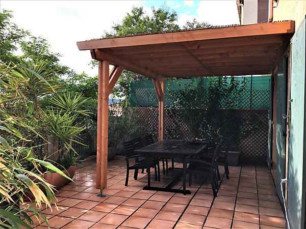 Carport pergola adossée 700cmx350cm Bois DOUGLAS Français label PEFC (Charpente-Auvent - Abri terrasse) surface 3250 m²
