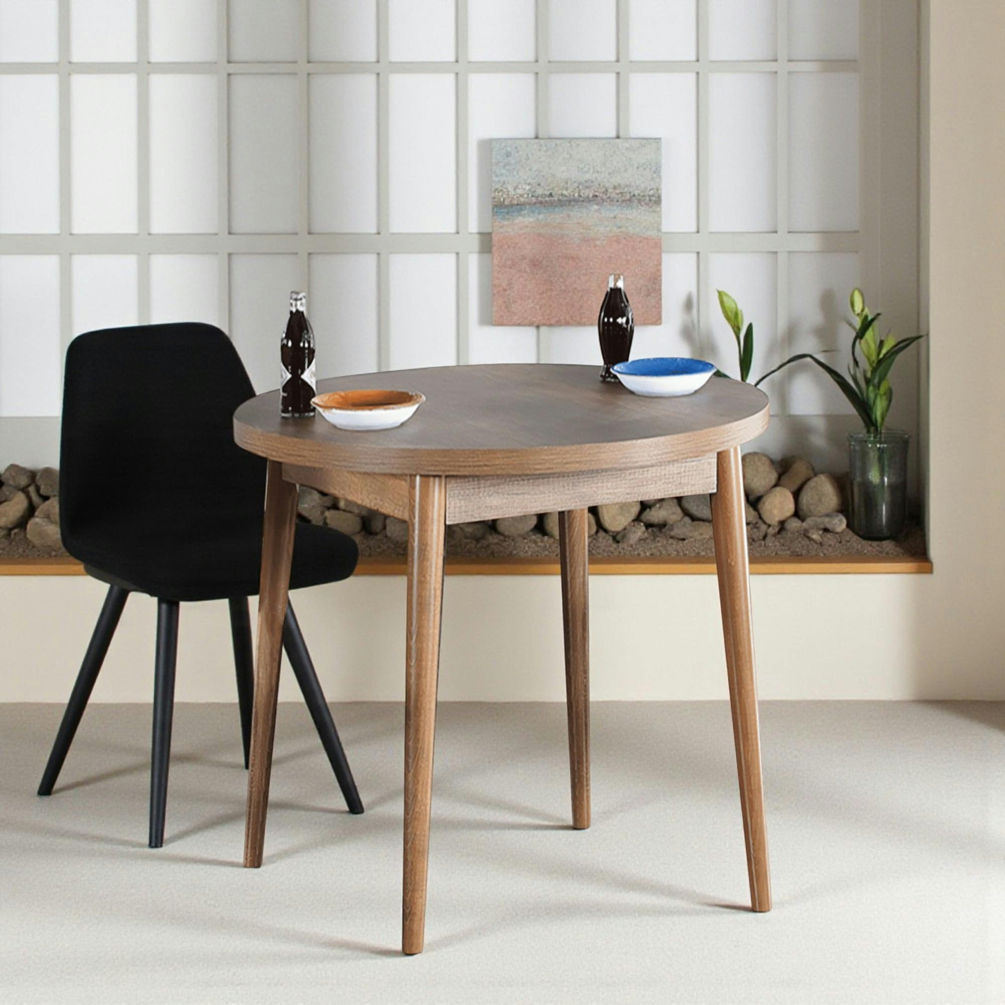 Table à manger ronde effet bois de noyer clair Ø90 cm MARFA