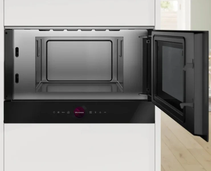 Kuchenka mikrofalowa BOSCH BFR7221B1