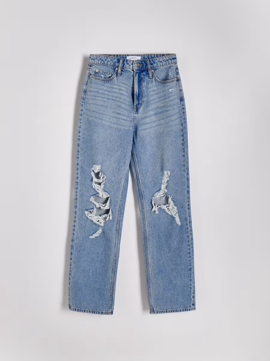 Ripped Boyfriend Jeans