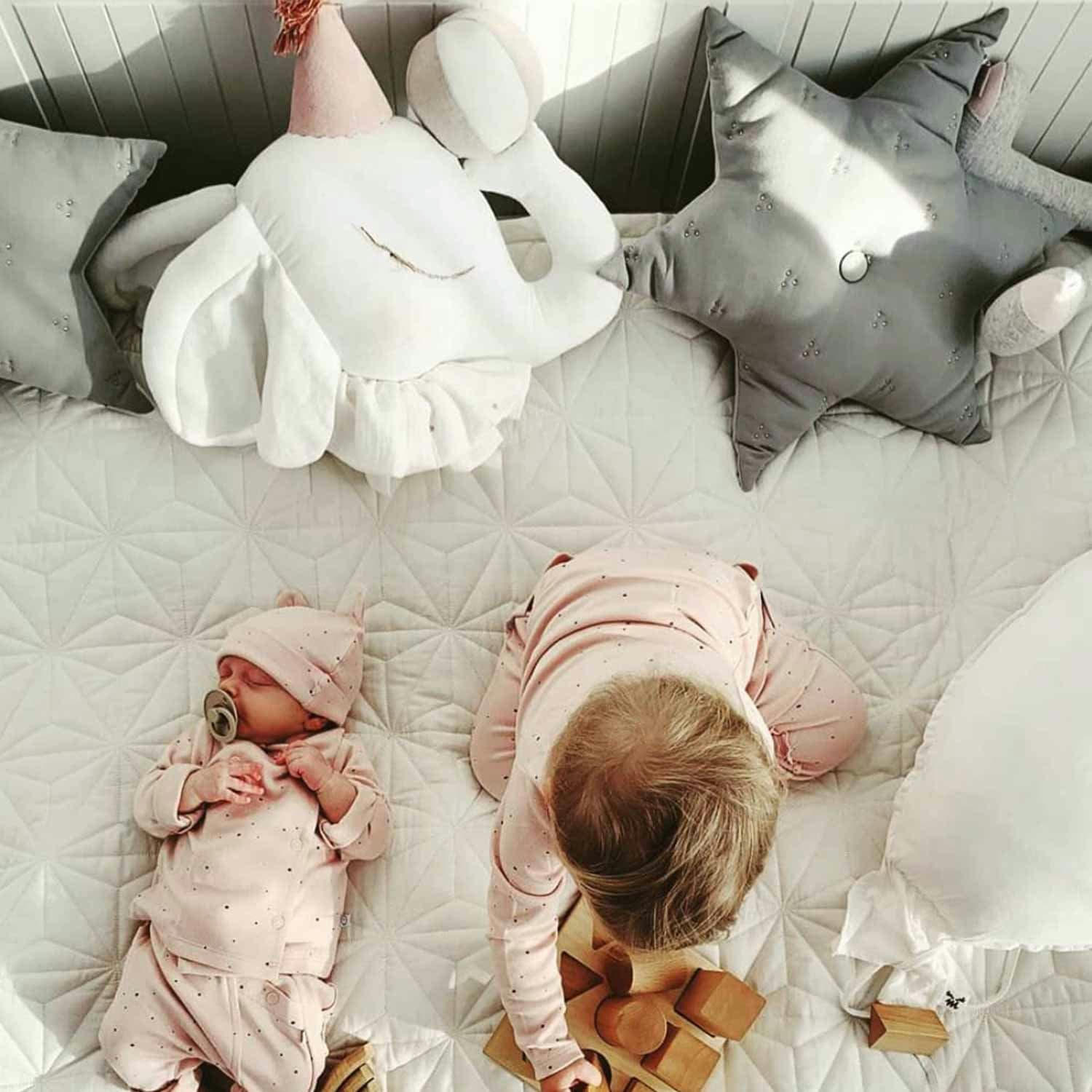 CIRCUS - Trophée en peluche Éléphant