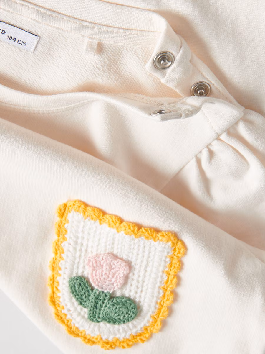 T-Shirt With Pocket