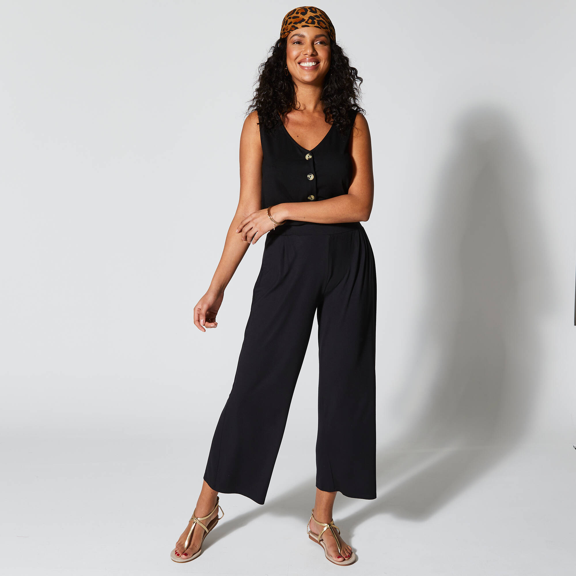 Pantalon large 7/8ème, taille élastiquée, maille unie