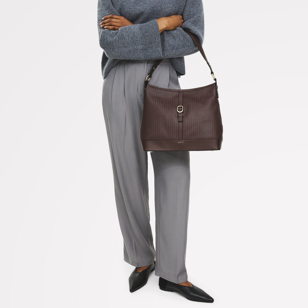 Ebury - Medium Ziptop Shoulder