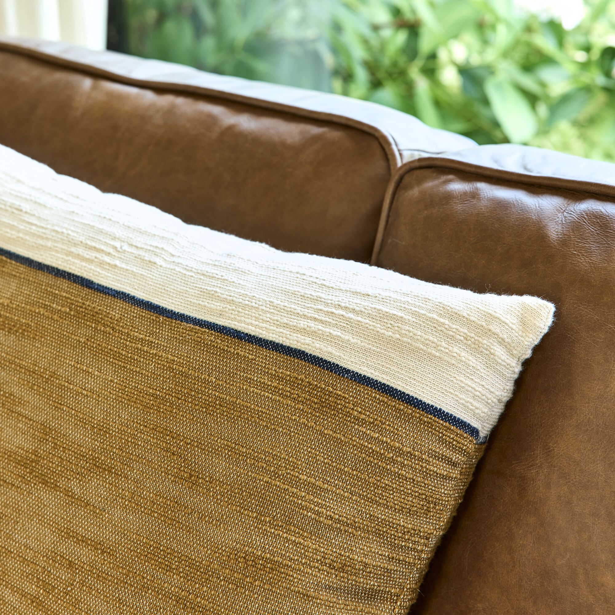 MODICA - Coussin en coton 40x60cm - brun noisette