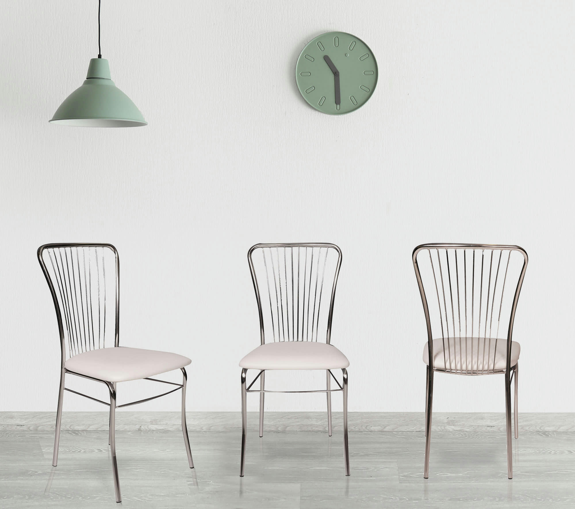 - Chaise classique avec assise en éco-cuir blanc