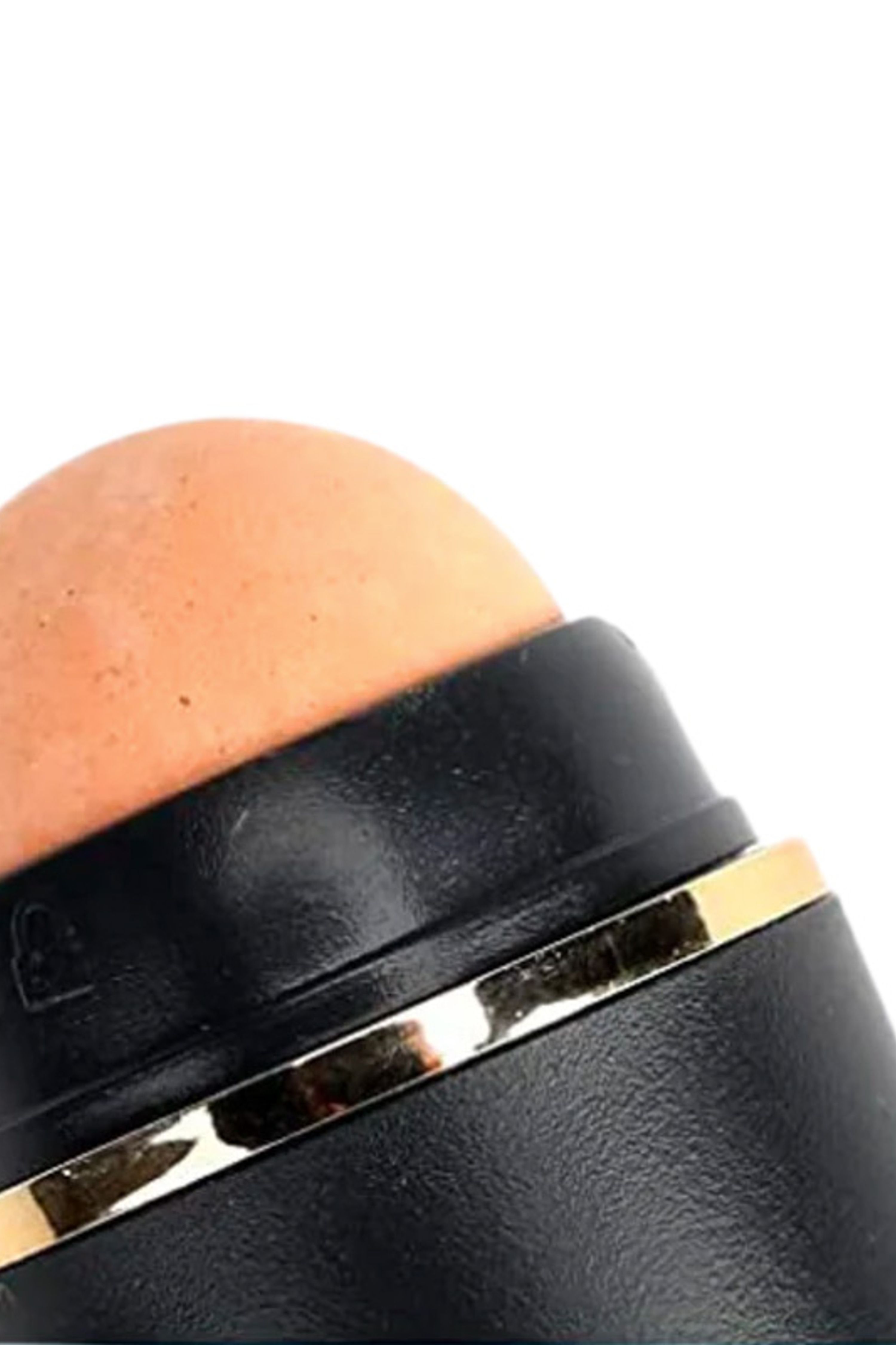 Tweezy Volcanic Stone Facial Mattifying Roller