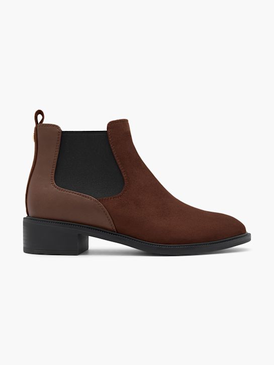 Heeled chelsea boot