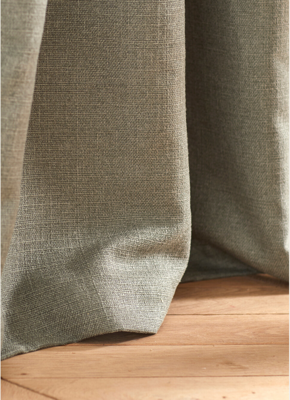 RIDEAU UNI TEXTURÉ VERT DE GRIS
