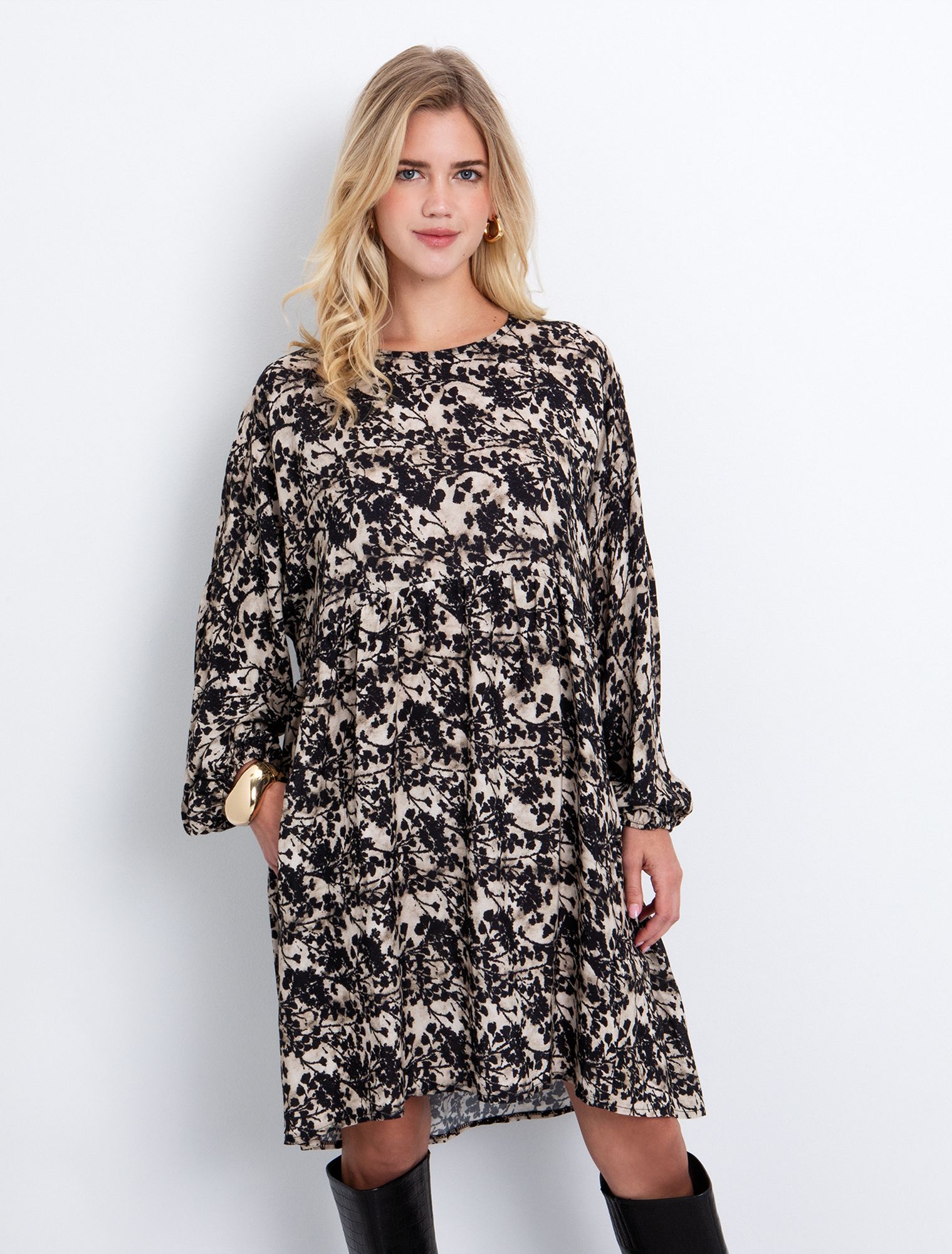 Oversized φόρεμα εμπριμέ