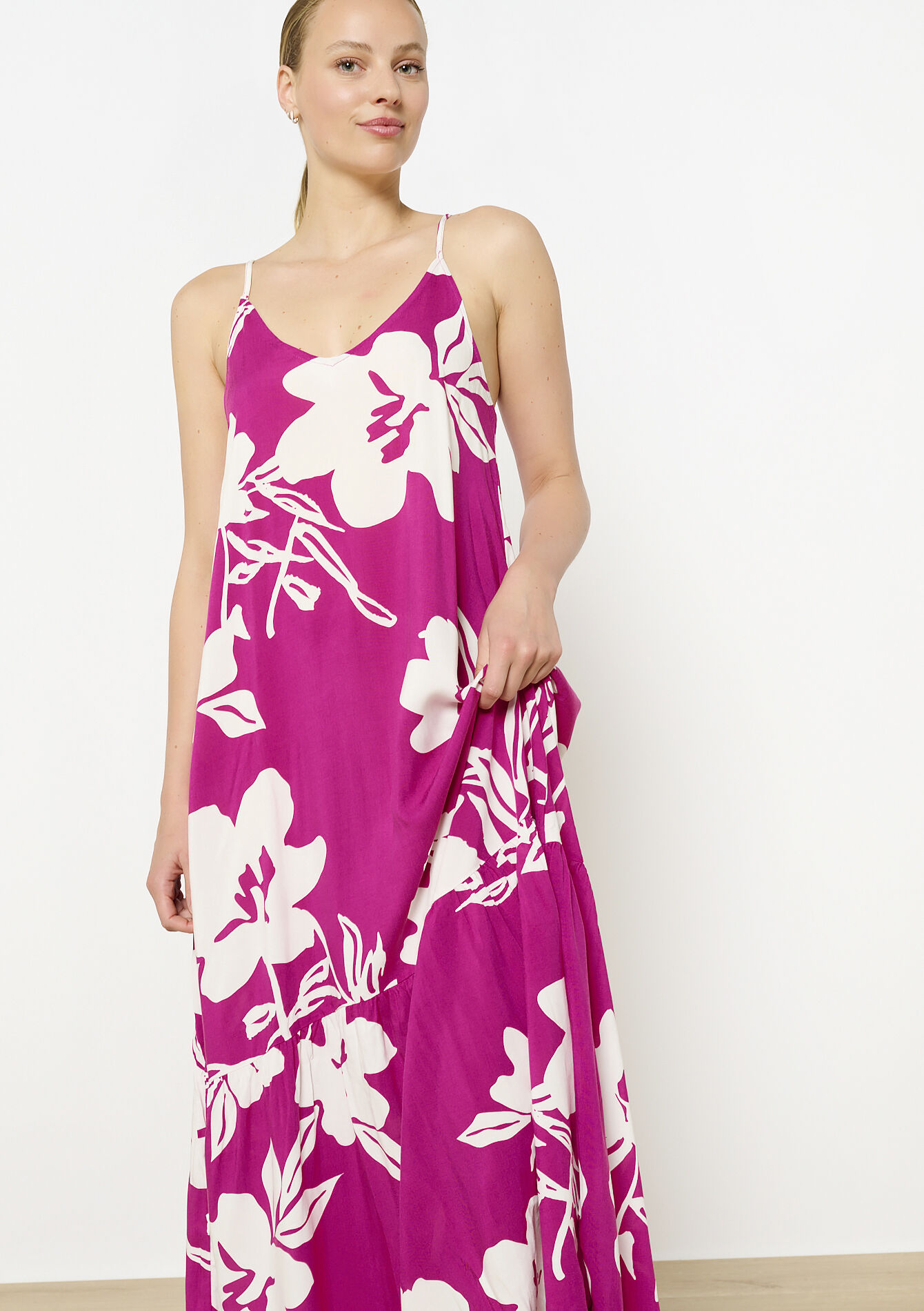 Lange jurk met spaghettibandjes