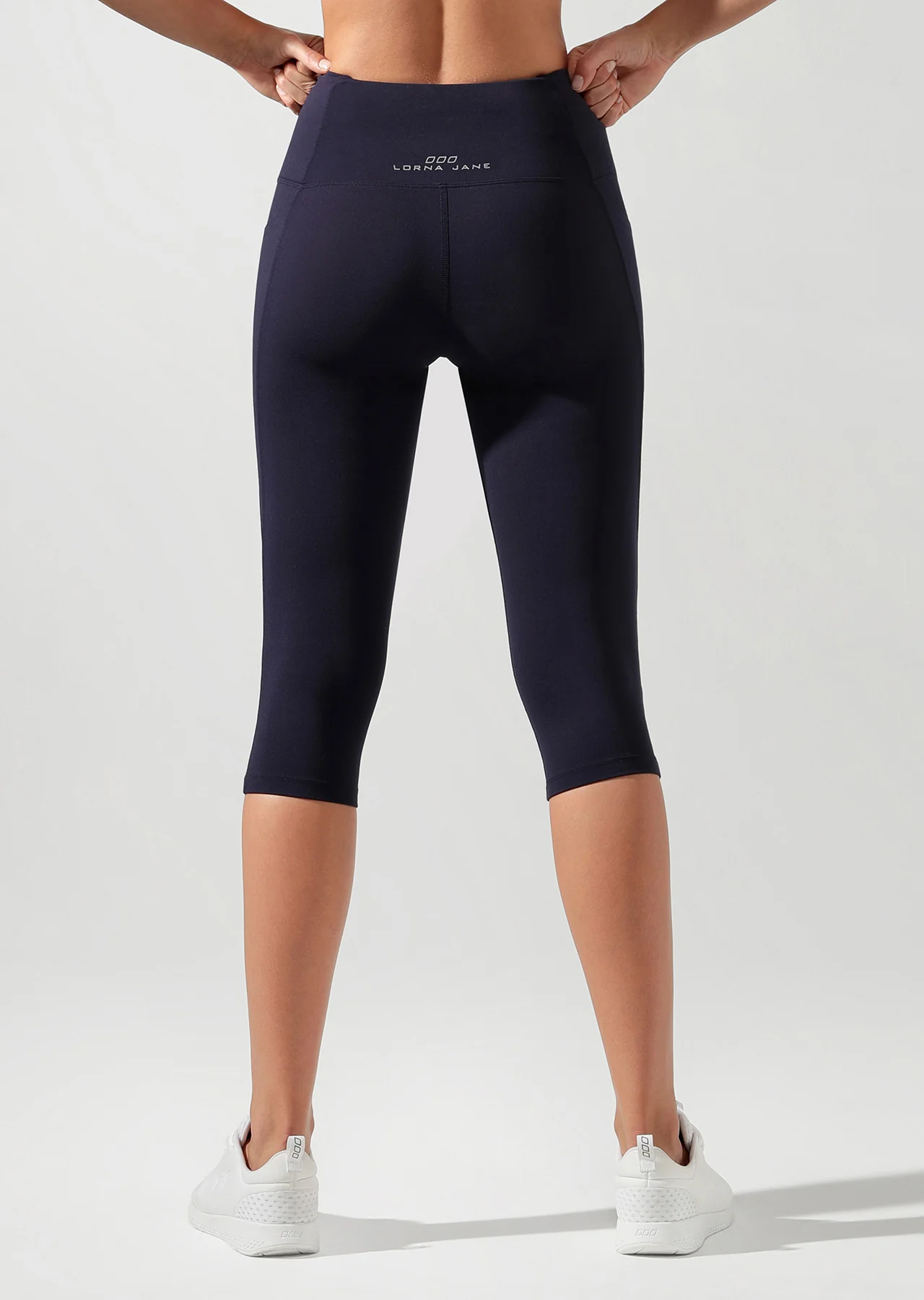 Move Core Phone Pocket 3/4 Tight