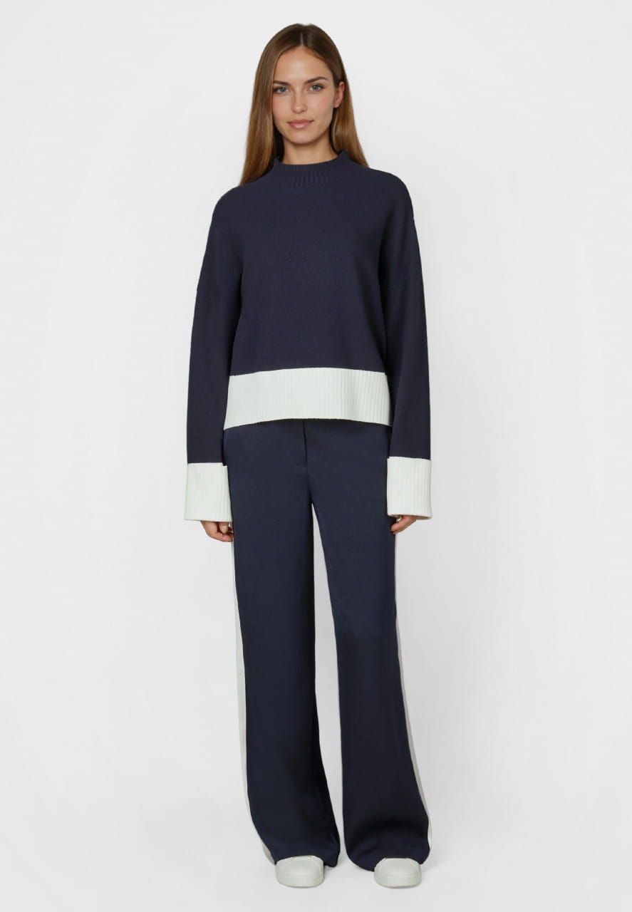 Pullover mit Kontrast-Abschlüssen
