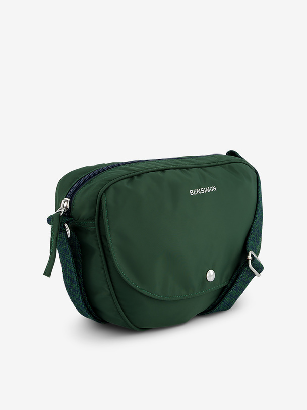 Folded half moon bouteille