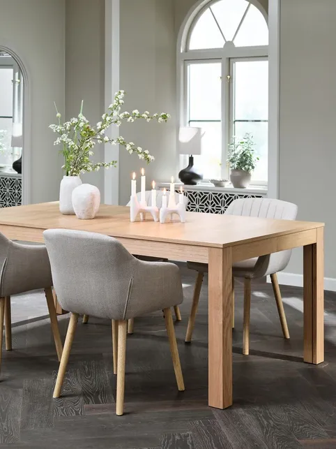 KORSKRO L200/326 bord natur eg + 4 ADSLEV stole beige/eg
